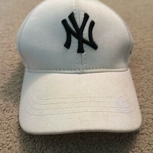 New york yankees hat white